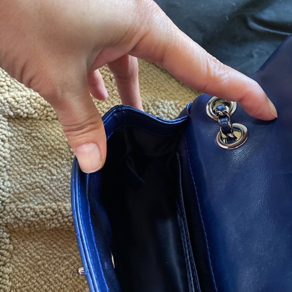 Authentic extra mini Chanel - Picture 5 of 5